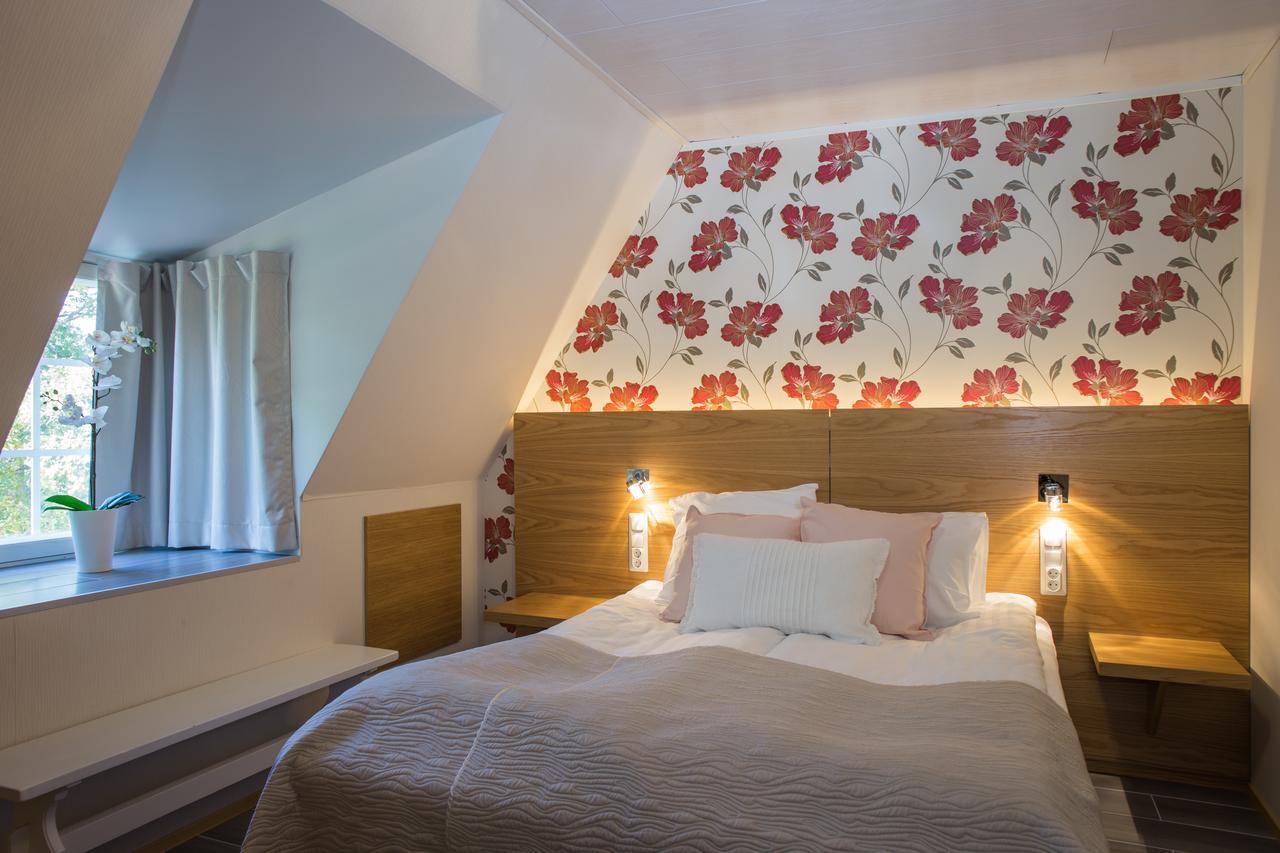 Joensuun Tilan Paeaerakennus Bed & Breakfast Soderkulla  Exterior photo